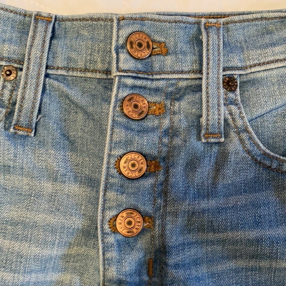 J. Crew‎ Denim High Rise Button Fly Cutoff Shorts Womens Size 25 Light Wash - Picture 2 of 4